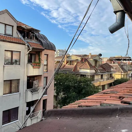 Cozy Apartment Near The Ideal Center In Varna Varna